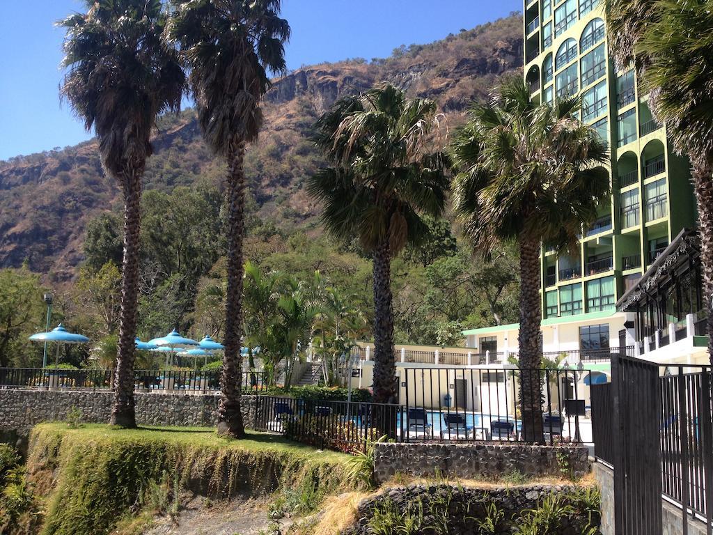 Hotel La Riviera De Atitlan Панахачель Экстерьер фото