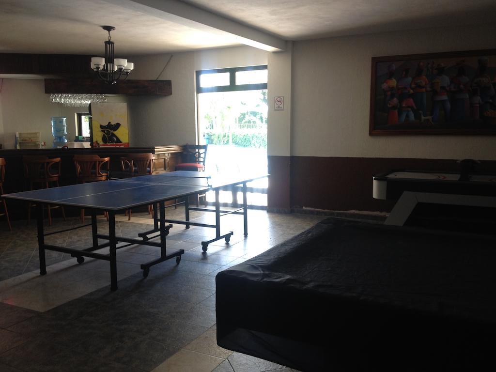 Hotel La Riviera De Atitlan Панахачель Экстерьер фото