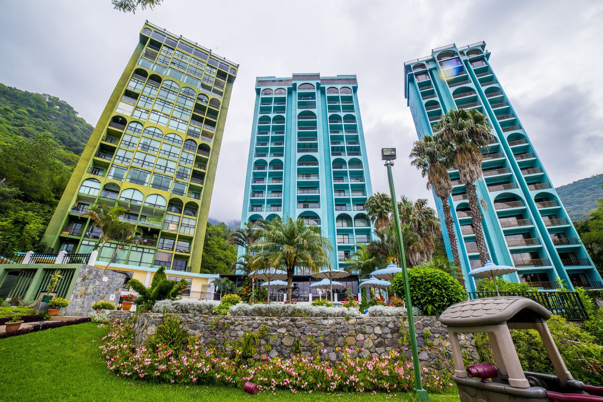 Hotel La Riviera De Atitlan Панахачель Экстерьер фото
