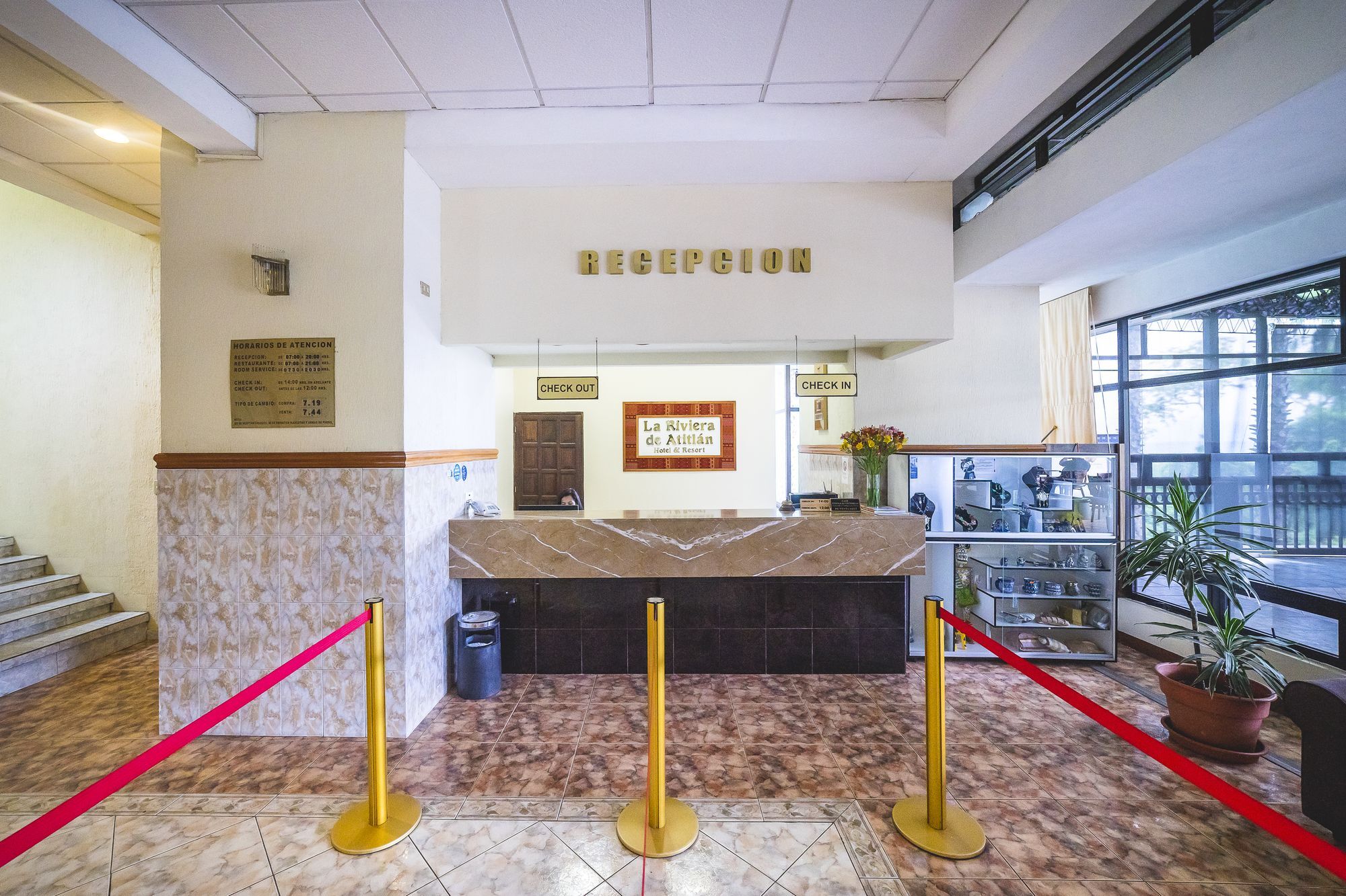 Hotel La Riviera De Atitlan Панахачель Экстерьер фото