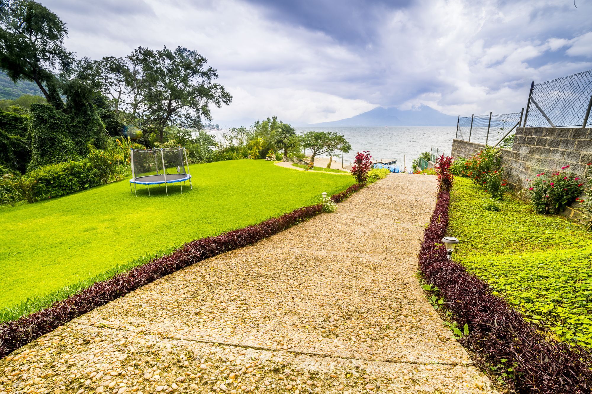 Hotel La Riviera De Atitlan Панахачель Экстерьер фото